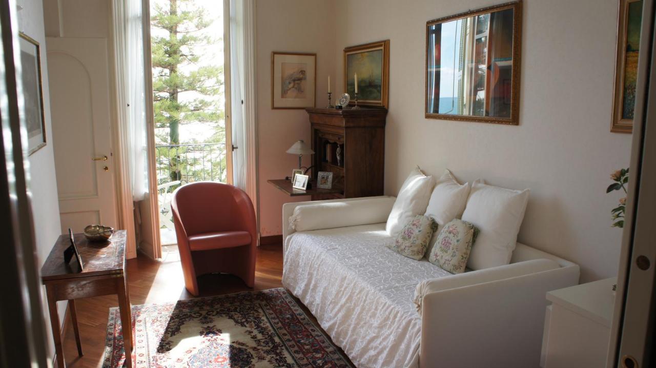 Regina Sur La Plage Menton Exterior photo