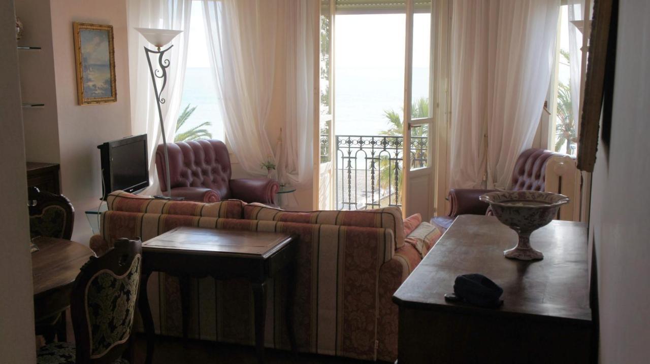 Regina Sur La Plage Menton Exterior photo