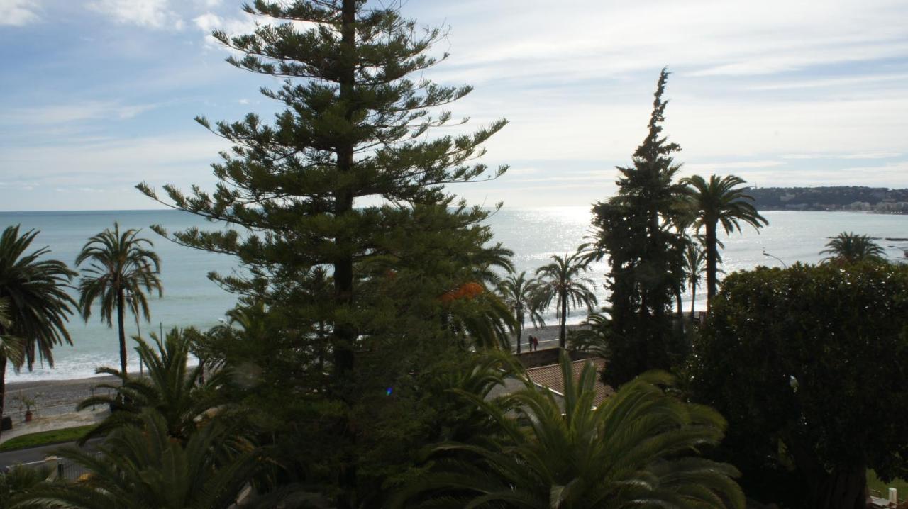 Regina Sur La Plage Menton Exterior photo